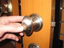 Locksmith Master Store Chicago, IL 312-288-7678 - door-unlock